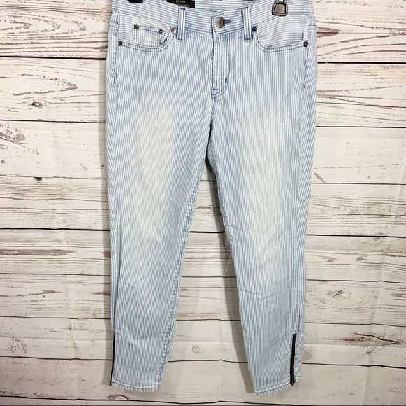 J Crew Toothpick Blue White Pin-stripped 28